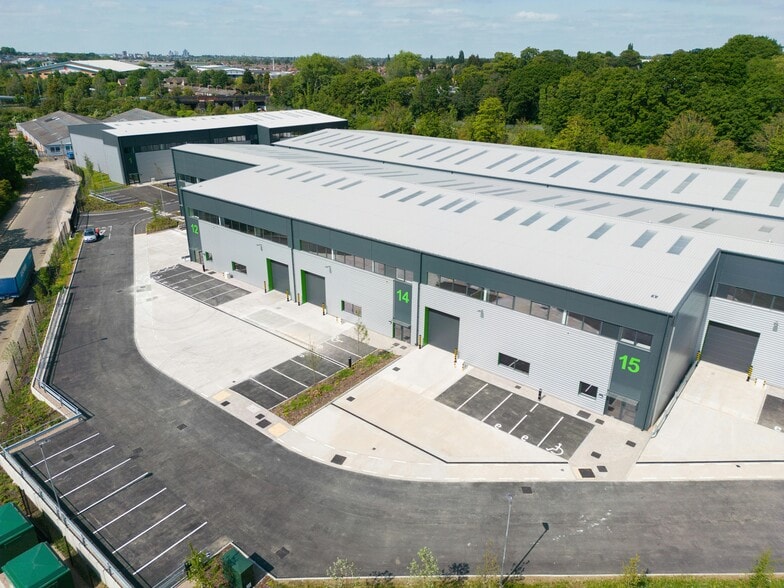 Magna Rd, Wigston for sale - Building Photo - Image 2 of 9