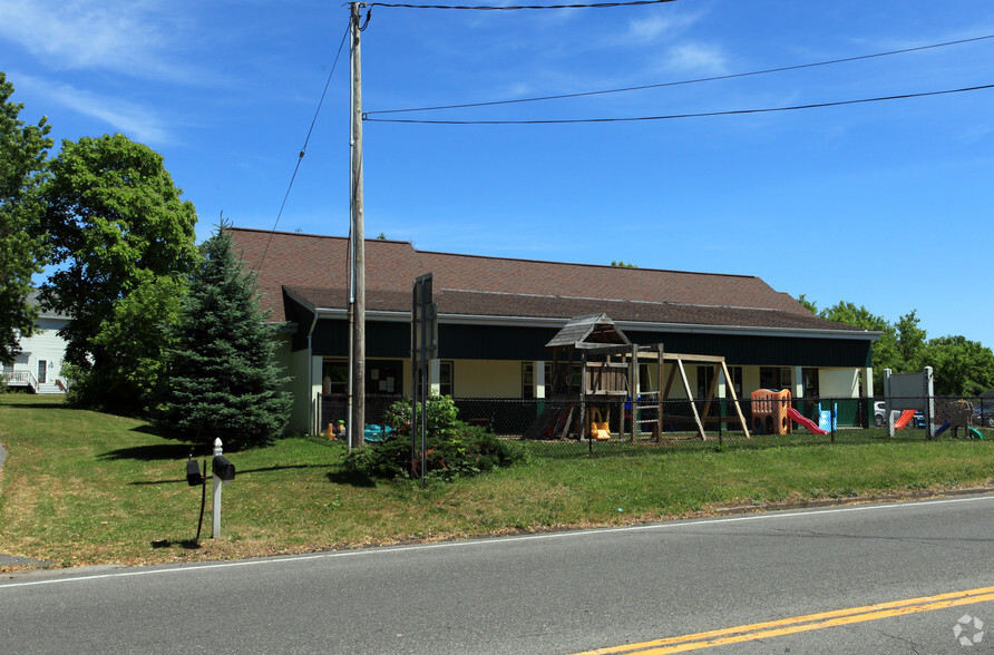 2827 Cold Springs Rd, Baldwinsville, NY for sale - Building Photo - Image 3 of 12