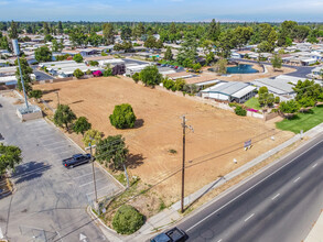 2740 W Ashlan Ave, Fresno, CA for sale Building Photo- Image 1 of 10