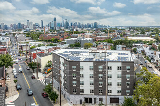 747 Grand St, Jersey City, NJ - aerial  map view