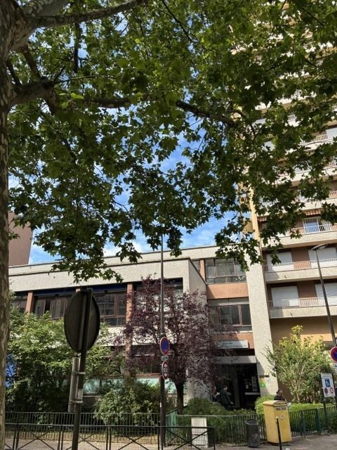 Office in Boulogne-Billancourt to rent Building Photo- Image 1 of 10