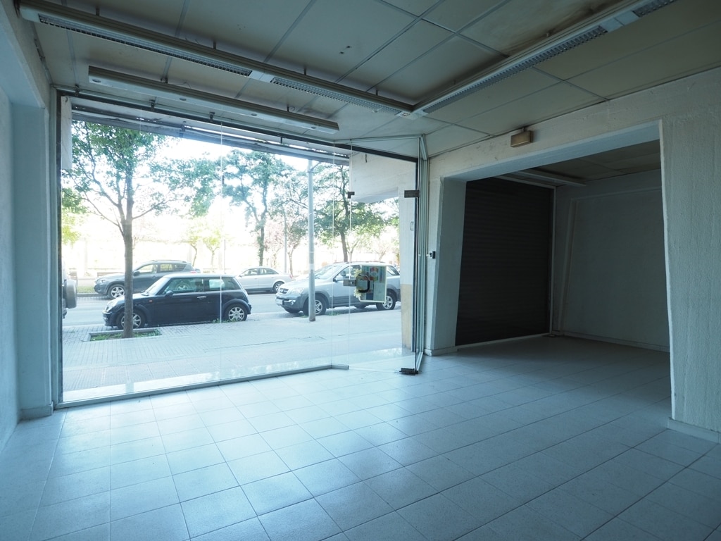 Granollers, BAR 08401 - Unit - -  - Interior Photo - Image 1 of 6