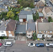 69-71 Bickersteth Rd, London for sale Primary Photo- Image 1 of 2