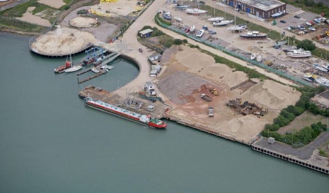 Kingston Wharf, East Cowes for sale Building Photo- Image 1 of 1