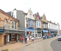 2 Church St, Ilfracombe to rent Interior Photo- Image 2 of 3