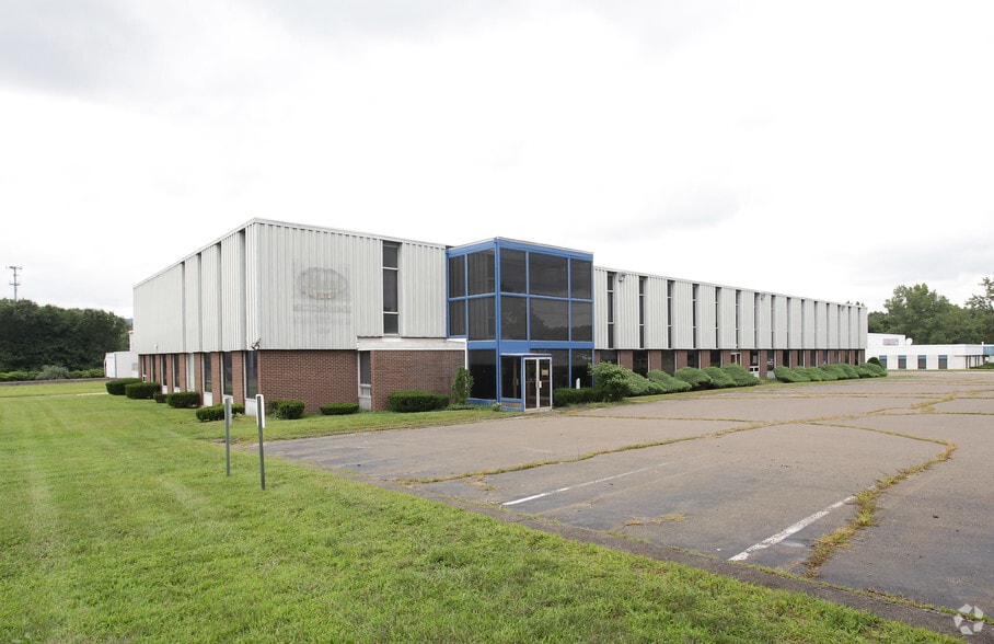 5557 Dodge Ave, North Haven 06473 UK