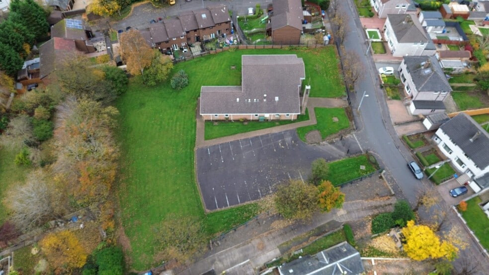 4 Upper Bourtree Dr, Rutherglen to rent - Building Photo - Image 2 of 4