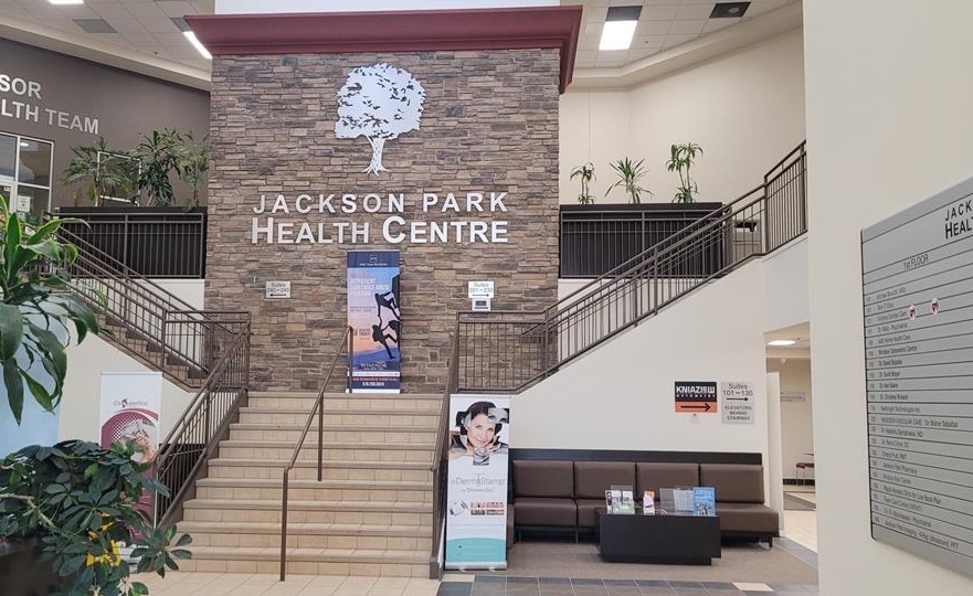 2475 McDougall St, Windsor, ON to rent Lobby- Image 1 of 6