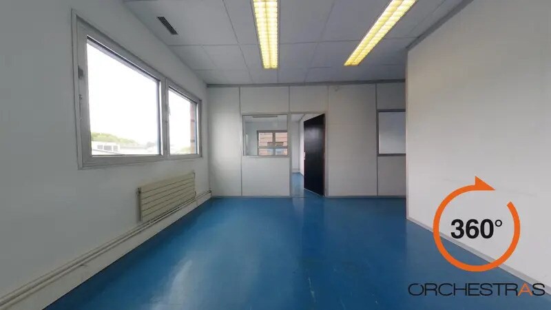 Office in Villiers-sur-Marne to rent - Interior Photo - Image 2 of 4