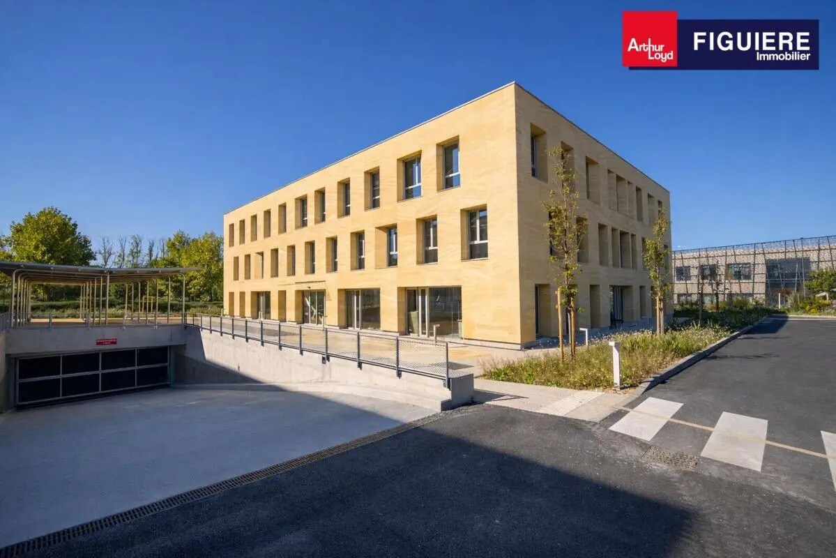 Rue Emilien Gautier, Aix-en-Provence to rent Building Photo- Image 1 of 8