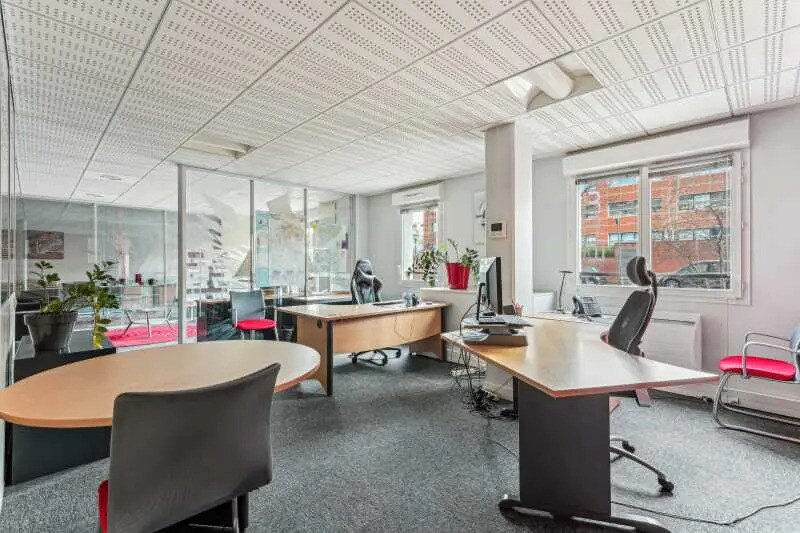 10 Mail Atlantis, Massy to rent Building Photo- Image 1 of 11