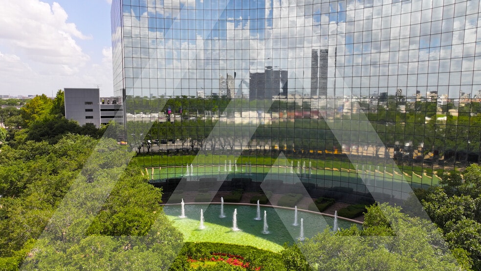 10777 Westheimer Rd, Houston, TX to rent - Building Photo - Image 3 of 8