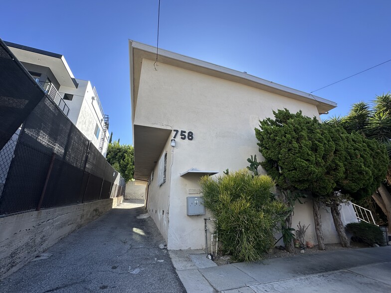 756 Hyperion Ave, Los Angeles, CA for sale - Building Photo - Image 3 of 21