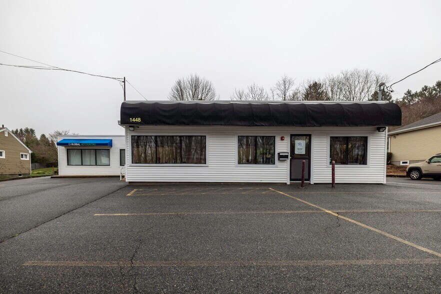 1448 GAR Hwy, Somerset, MA for sale - Building Photo - Image 1 of 47