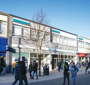 61-63 London Road North, Lowestoft for sale Primary Photo- Image 1 of 1