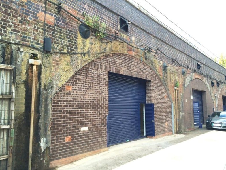 Bath Pl, Leamington Spa to rent - Primary Photo - Image 1 of 3