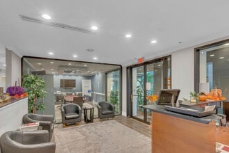 794 Penllyn Blue Bell Pike, Blue Bell, PA to rent Interior Photo- Image 1 of 13