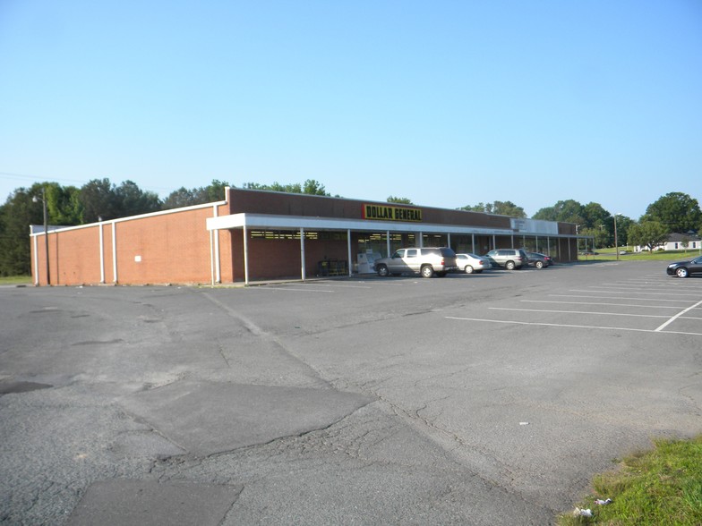 507-509 Jones St, Marshville, NC for rent - Building Photo - Image 1 of 3