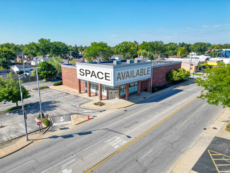 8911 Ogden Ave, Brookfield, IL for rent - Building Photo - Image 1 of 7