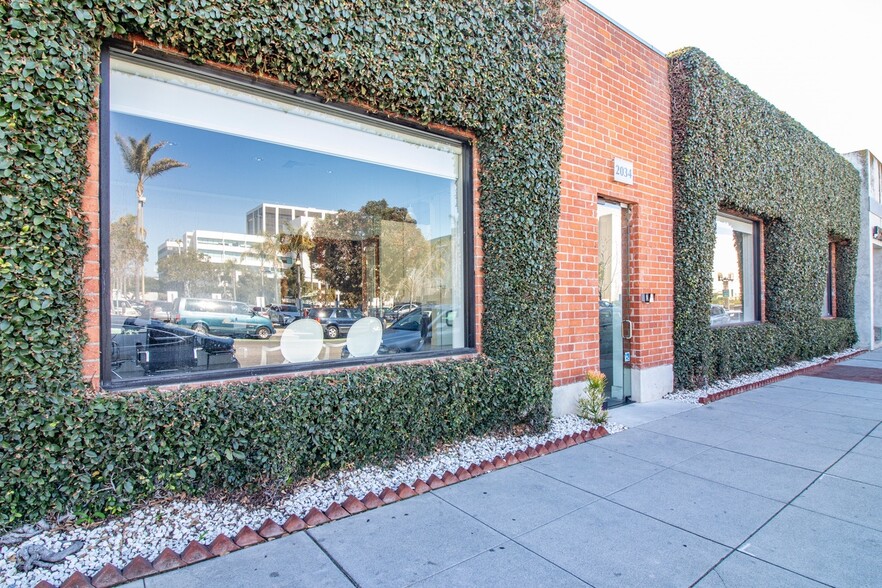 2014-2058 Broadway, Santa Monica, CA for rent - Building Photo - Image 3 of 32