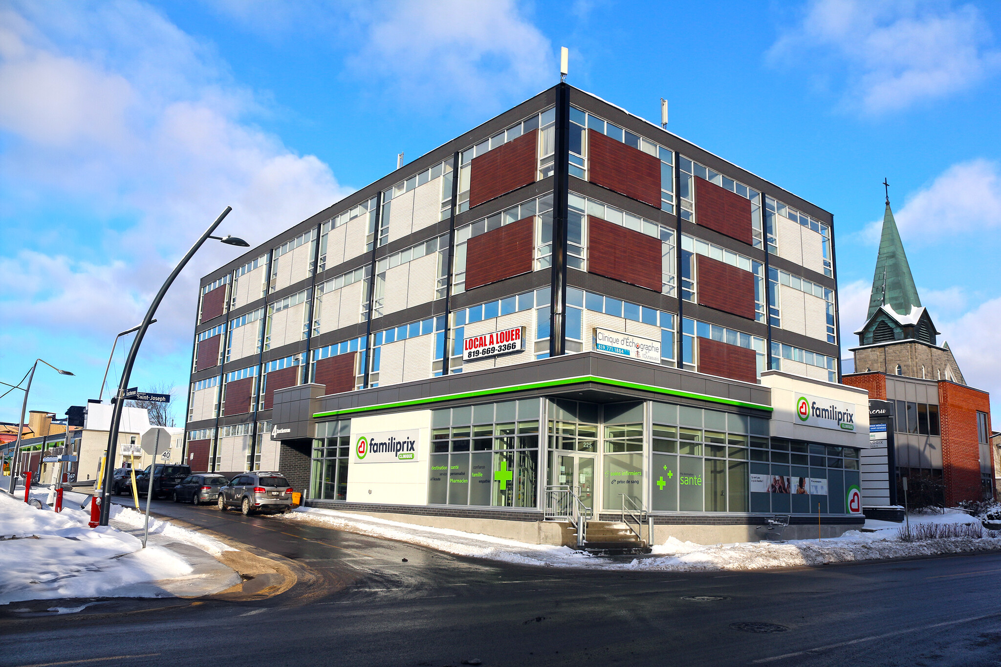 4 Rue Taschereau, Gatineau, QC for rent Building Photo- Image 1 of 5