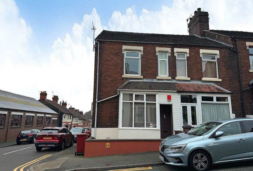 49 Birches Head Rd, Stoke On Trent, ST1 6LH UK