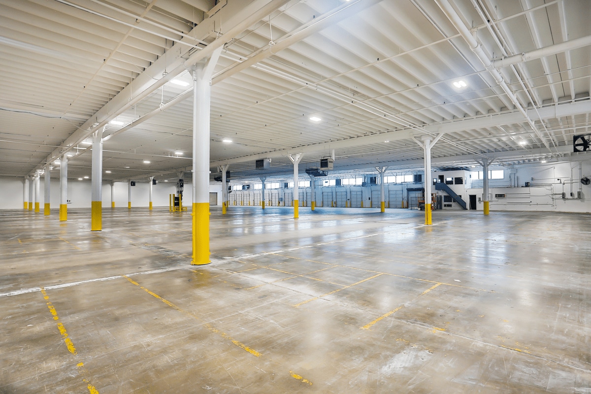 5500 South Fwy, Fort Worth, TX to rent Building Photo- Image 1 of 11