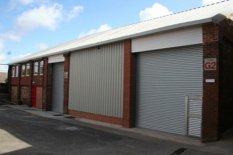 Fletcher St, Stourbridge to rent - Primary Photo - Image 1 of 1