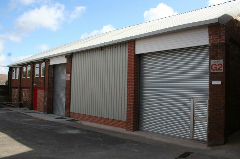 Fletcher St, Stourbridge to rent Primary Photo- Image 1 of 2