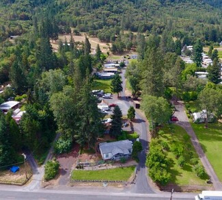 More details for 7059 Rogue River Hwy, Grants Pass, OR - Residential for Sale