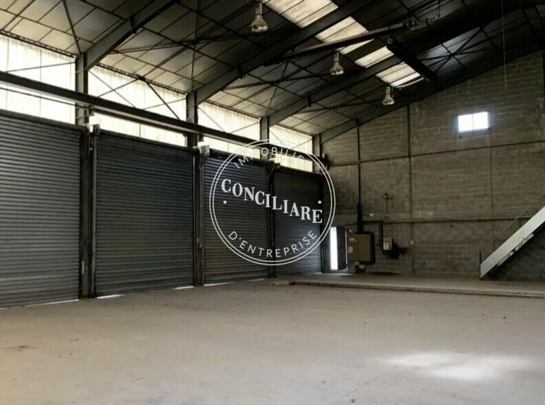 Industrial in Portet-sur-Garonne to rent - Building Photo - Image 2 of 5