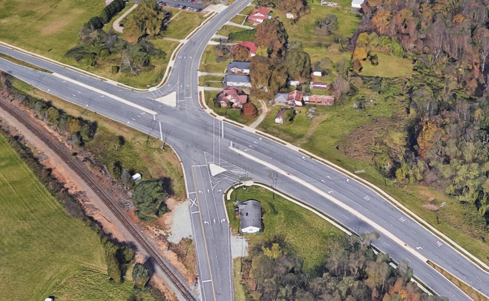 102 N Bunker Hill Rd, Colfax, NC for sale - Aerial - Image 3 of 4