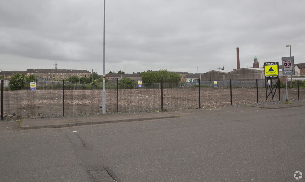 East Ln, Paisley for sale - Primary Photo - Image 1 of 1