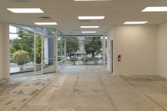 6635 Alhambra Ave, Martinez, CA to rent Interior Photo- Image 2 of 2