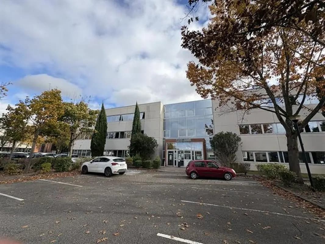 76 Rue Saint-Jean, Balma to rent Building Photo- Image 1 of 14