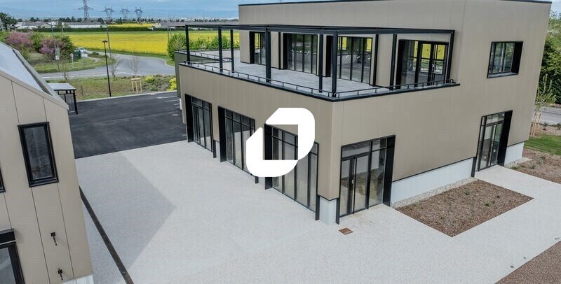 Industrial in Toussieu for sale - Building Photo - Image 3 of 6