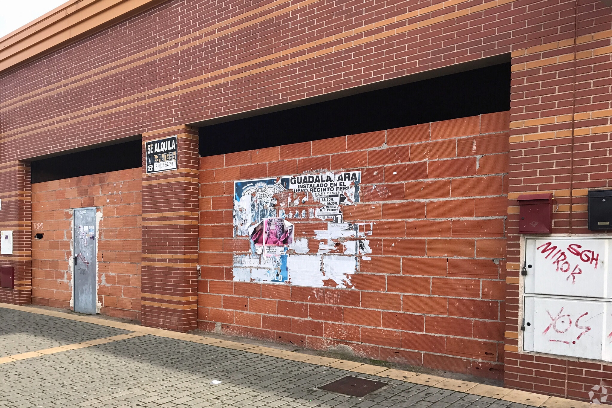 Avenida España, 4, Villanueva de la Torre, Guadalajara to rent Interior Photo- Image 1 of 2