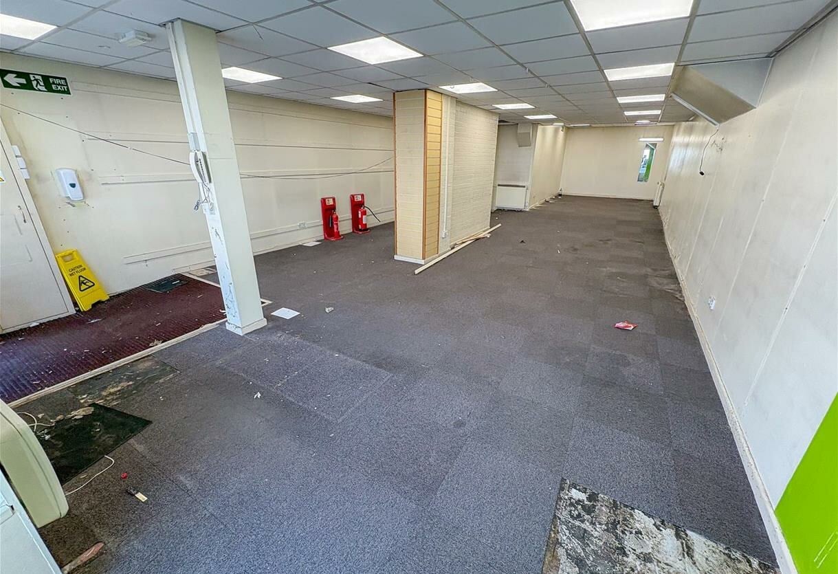 45-45A High St, Haverfordwest to rent Interior Photo- Image 1 of 3