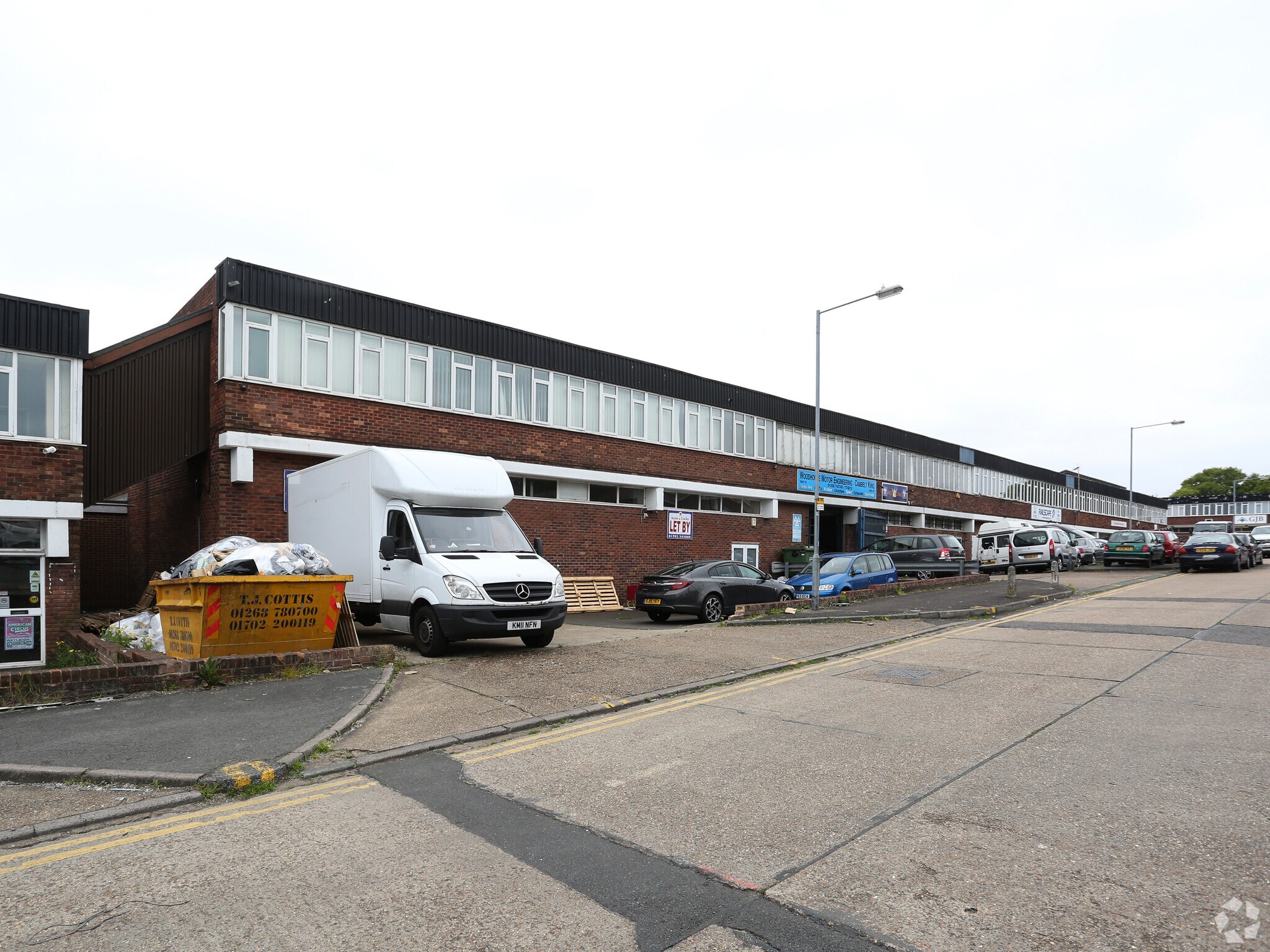 9-19 Totman Cres, Rayleigh for sale Primary Photo- Image 1 of 1