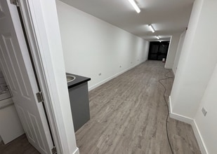 49-51 Leigh Rd, Eastleigh to rent Interior Photo- Image 1 of 1