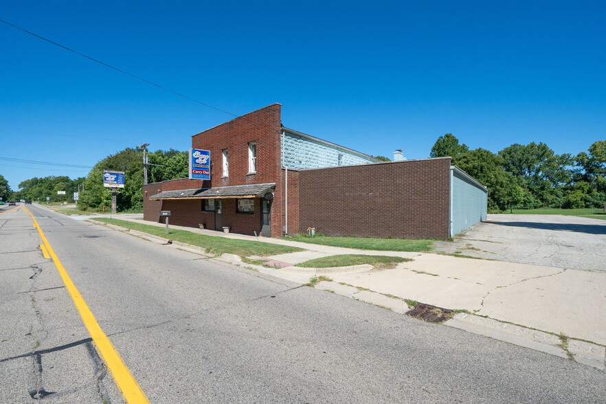 18089 W State St, Vandalia, MI for sale - Building Photo - Image 1 of 46