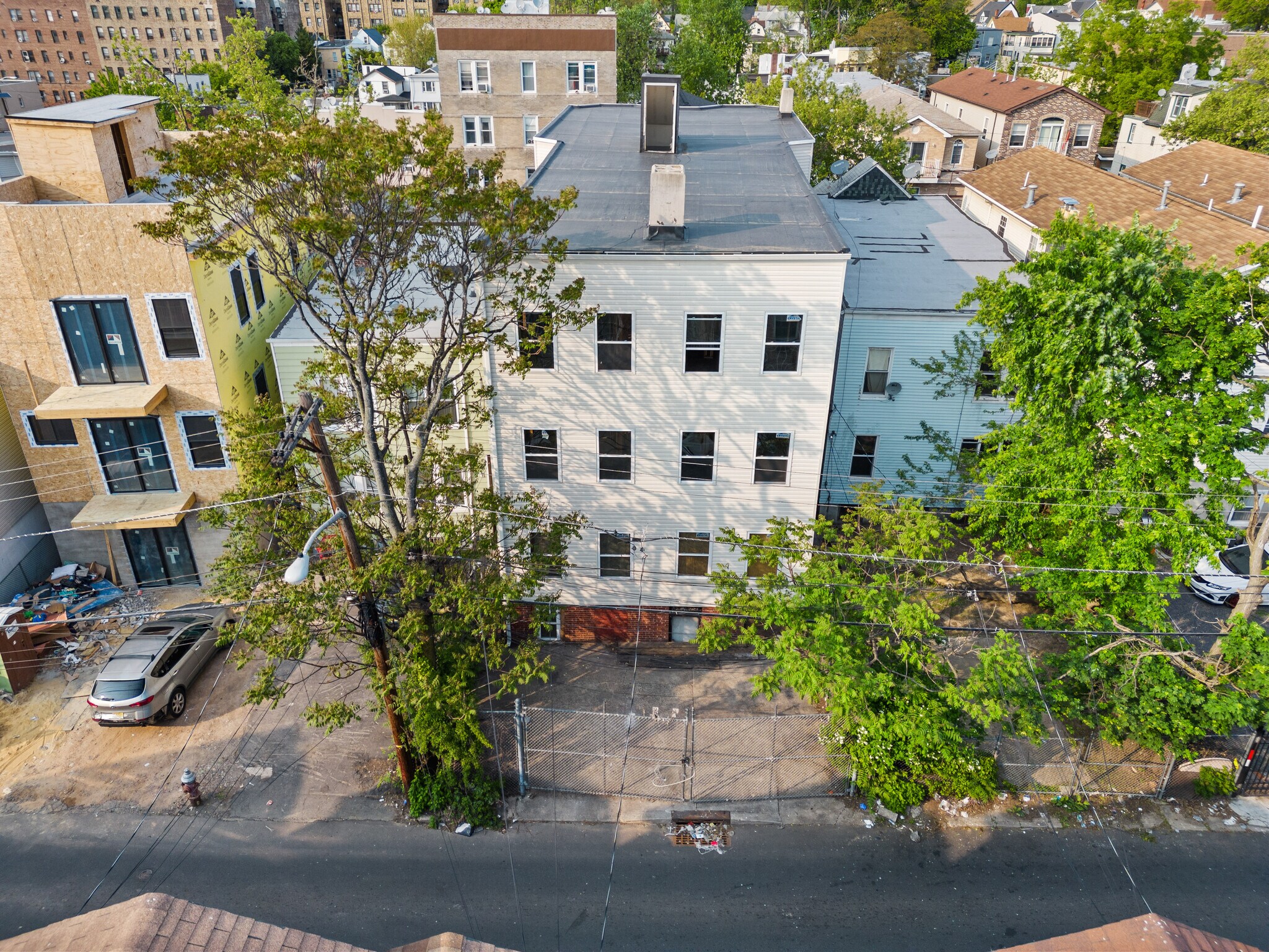 227 Clinton Ave, Jersey City, NJ for sale Primary Photo- Image 1 of 1