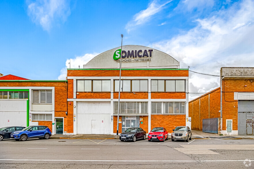 257 Carretera del Mig, L'Hospitalet de Llobregat, Barcelona for sale - Primary Photo - Image 1 of 4