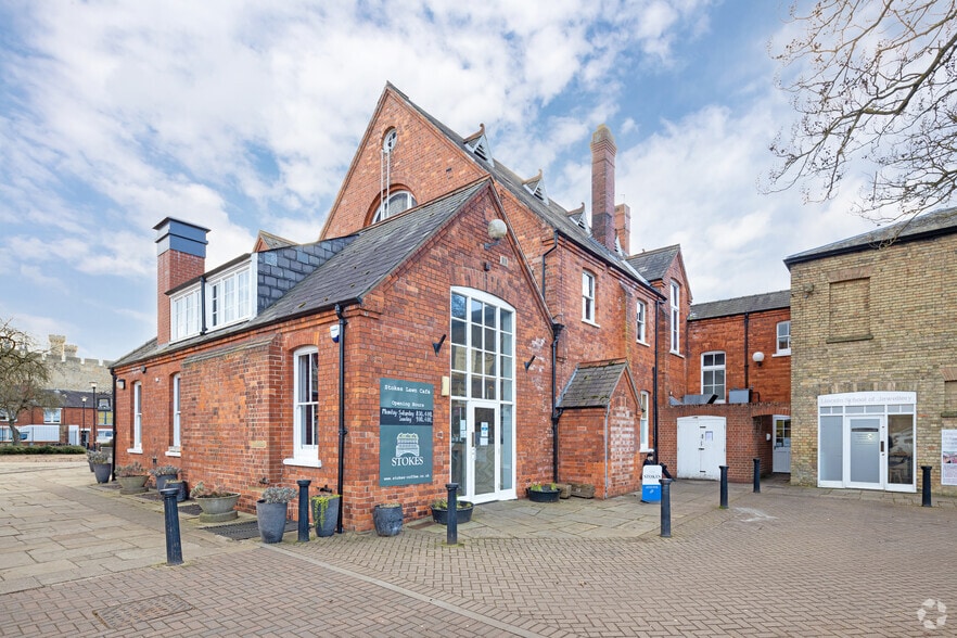 Union Rd, Lincoln to rent - Building Photo - Image 1 of 4