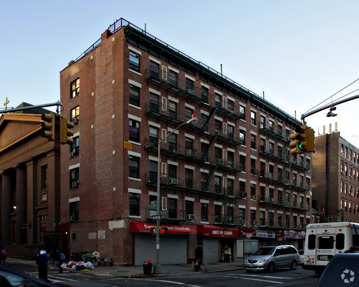 39-45 Madison St, New York, NY for sale - Primary Photo - Image 1 of 4