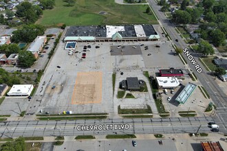 5741 Chevrolet Blvd, Parma, OH for rent Building Photo- Image 1 of 4