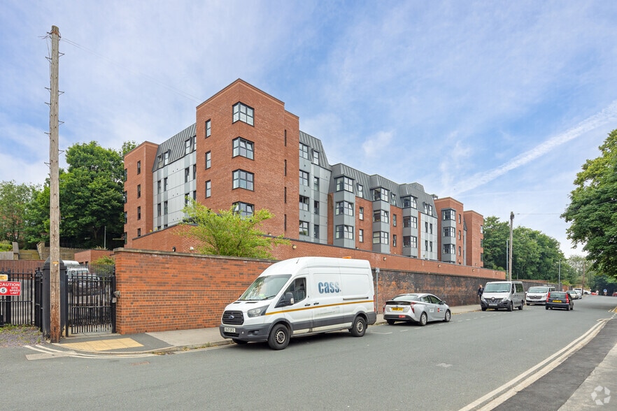 St Johns Rd, Leeds for sale - Building Photo - Image 2 of 4
