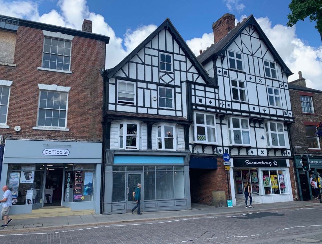 24 Market Pl W, Ripon, HG4 4EB UK
