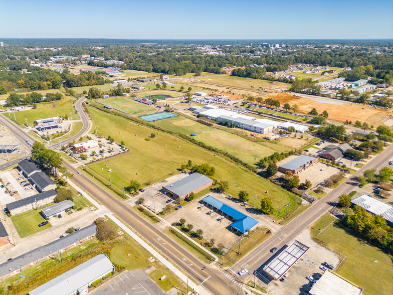 Louisville, Lynn Lane & Academy Rd, Starkville, MS for sale - Building Photo - Image 1 of 18