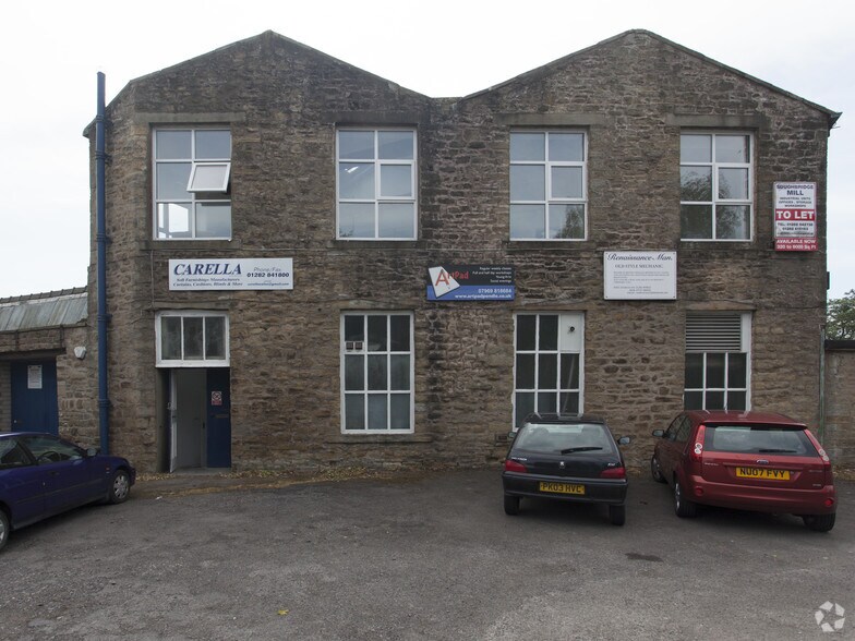 Colne Rd, Barnoldswick for rent - Building Photo - Image 3 of 4